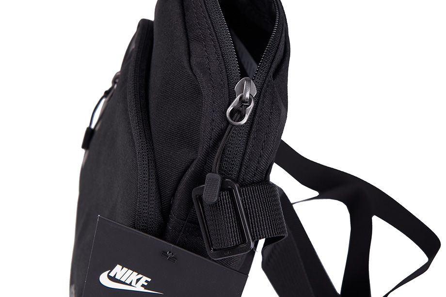 Nike Geantă Săculeț Core Small Items 3.0 BA5268 010