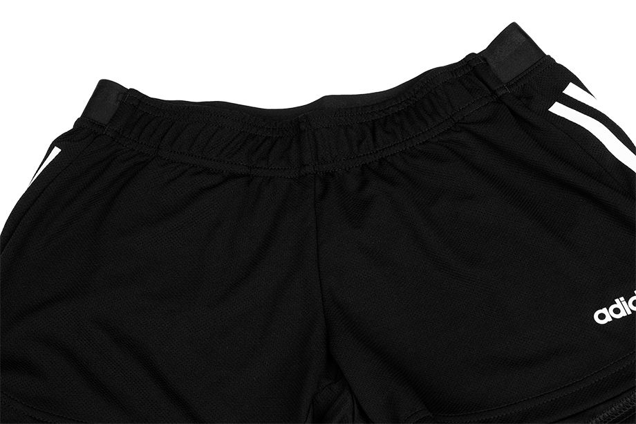 adidas Pantaloni scurti pentru femei D2M 3-Stripes Knit Shorts DS8725