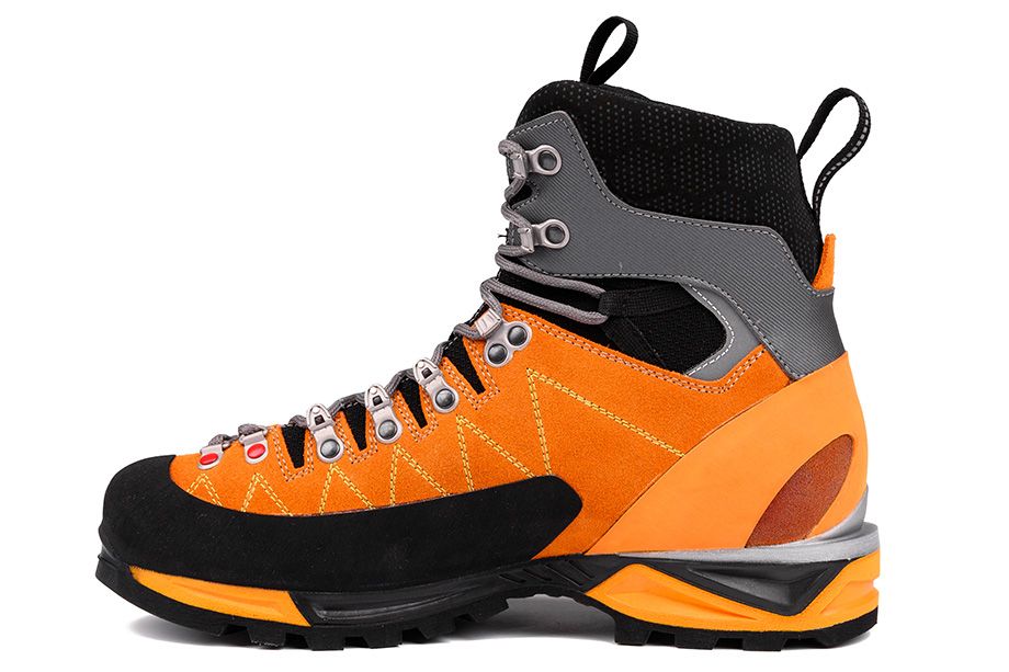 Alpinus Pantofi alpine The Ridge High Pro GR43281 EUR 42