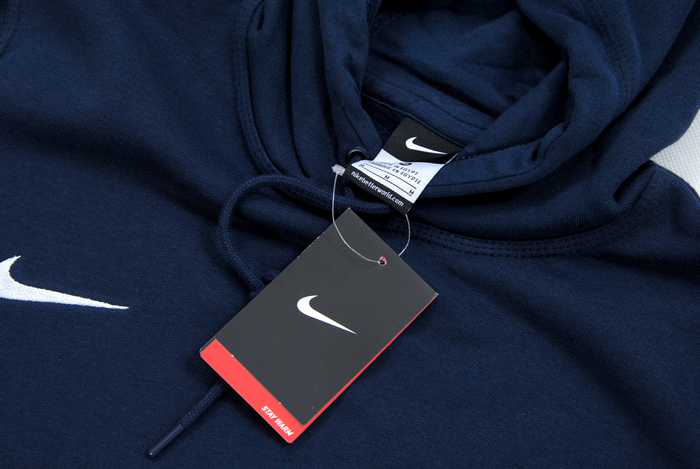 Nike hanorac pentru copii junior Team Club Hoody 658500 451 Nike hanorac pentru copii junior Team Club Hoody 658500 451