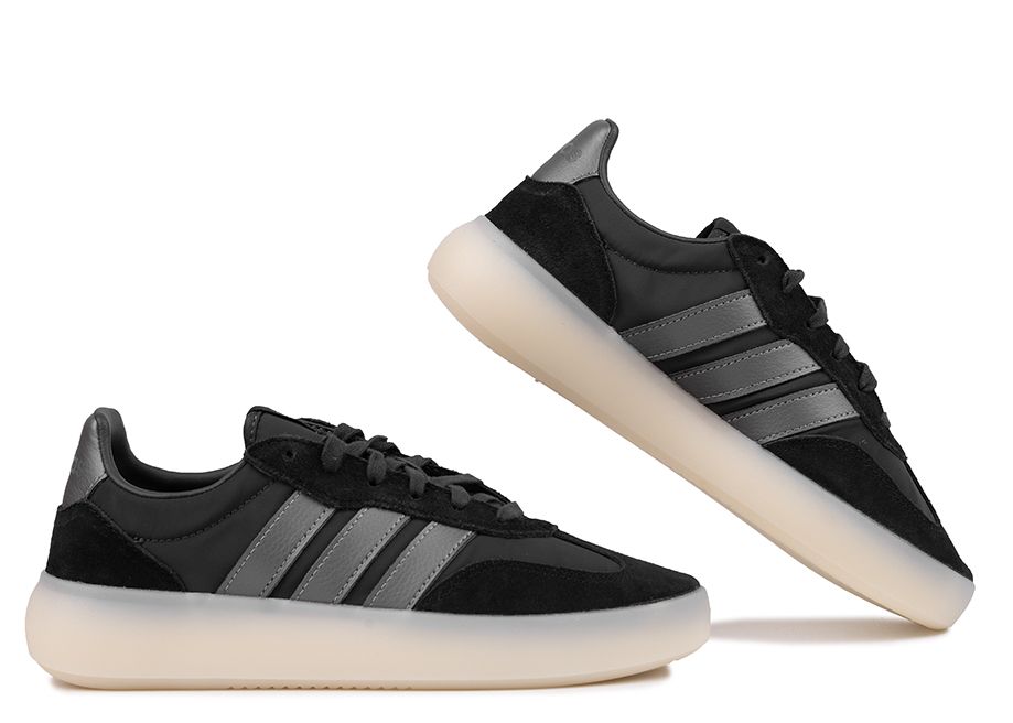 adidas Pantofi pentru femei Barreda Decode JP9671