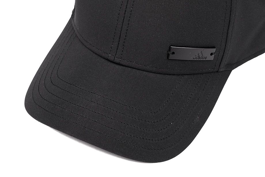 adidas Șapcă cu cozoroc pentru femei Metal Badge Lightweight Baseball OSFW IB3245