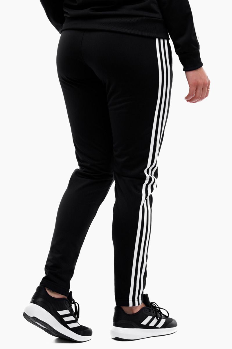 adidas femei treninguri întregi Essentials Tracksuit W 3S TR TS IJ8781