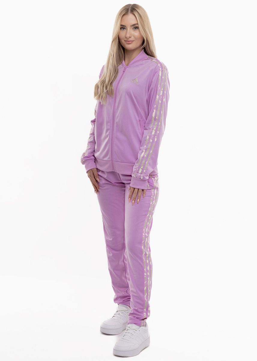 adidas femei treninguri întregi Essentials Tracksuit W 3S TR TS IJ8787