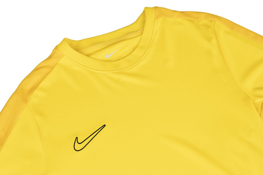 Nike Set de sport bărbați Tricou Pantaloni scurți DF Academy 23 SS DR1336 719/DR1360 010