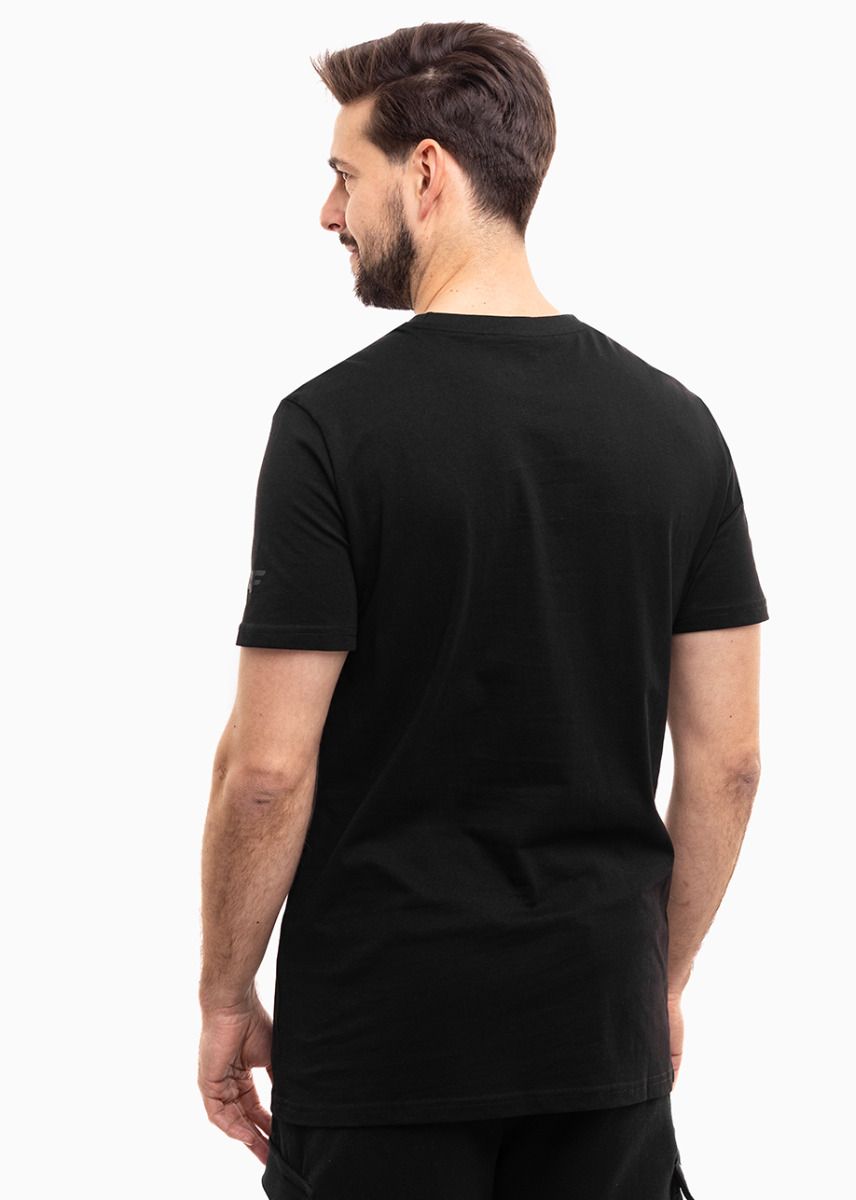 4F Tricou pentru bărbați M2030 4FWSS25TTSHM2030 20S 4F Tricou pentru bărbați M2030 4FWSS25TTSHM2030 20S
