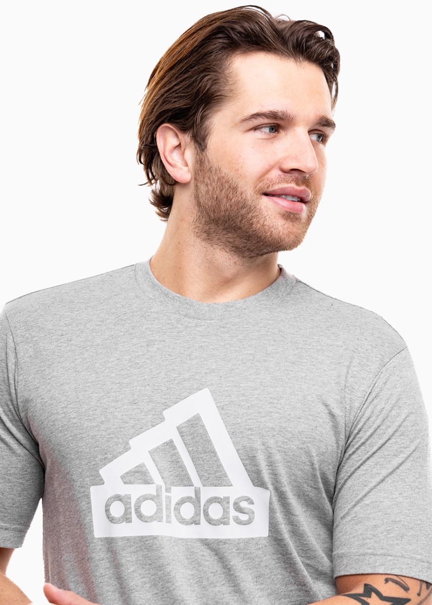 adidas Tricou pentru bărbați Modern Essentials Graphic IW2648