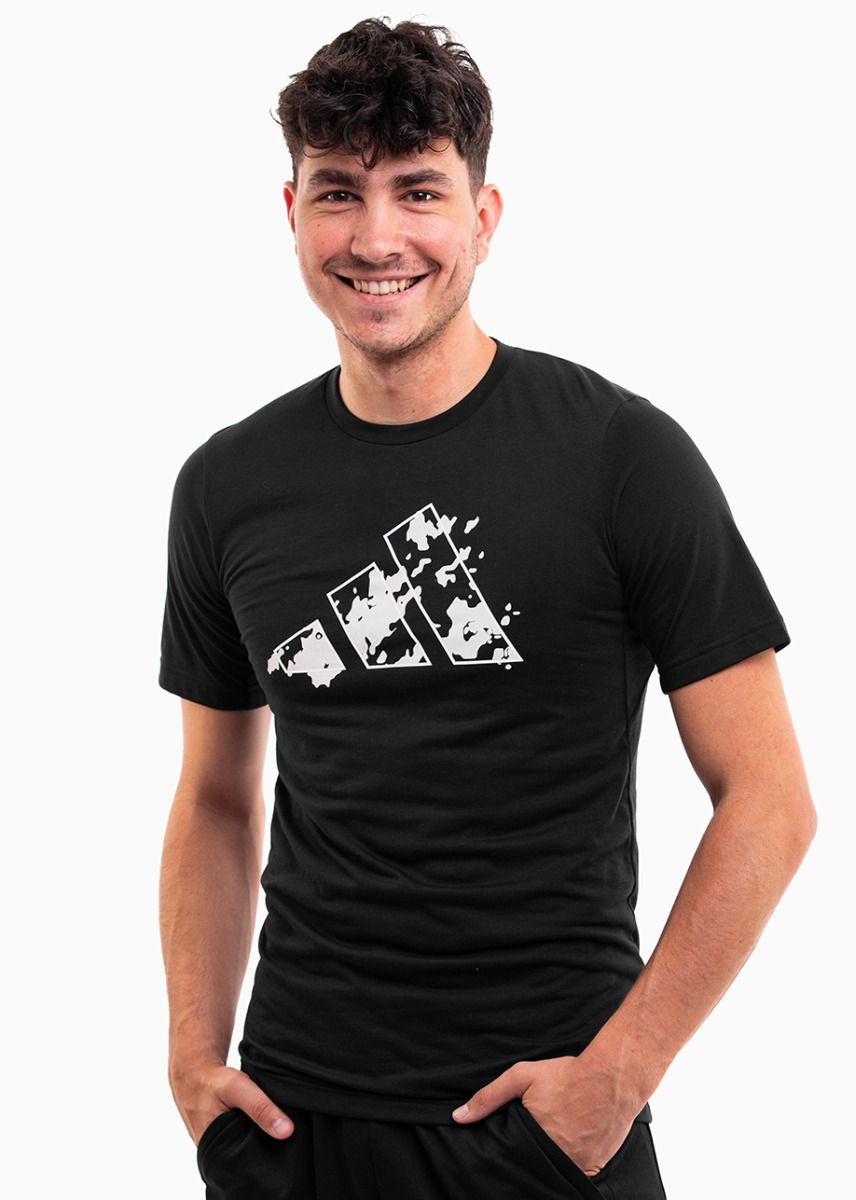 adidas Tricou pentru bărbați Train Essentials Seasonal Training Graphic IJ9601 adidas Tricou pentru bărbați Train Essentials Seasonal Training Graphic IJ9601