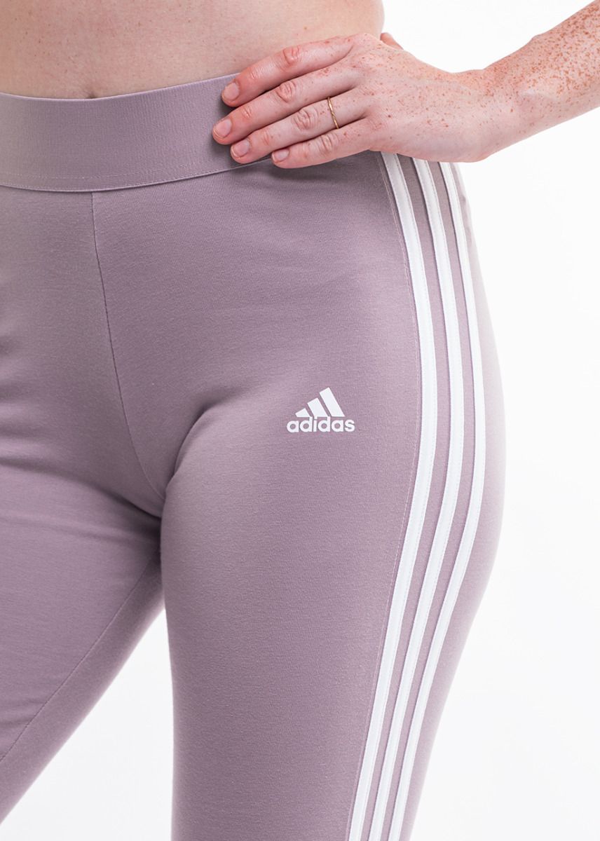 adidas Jambiere de damă Loungewear Essentials 3-Stripes IR5347