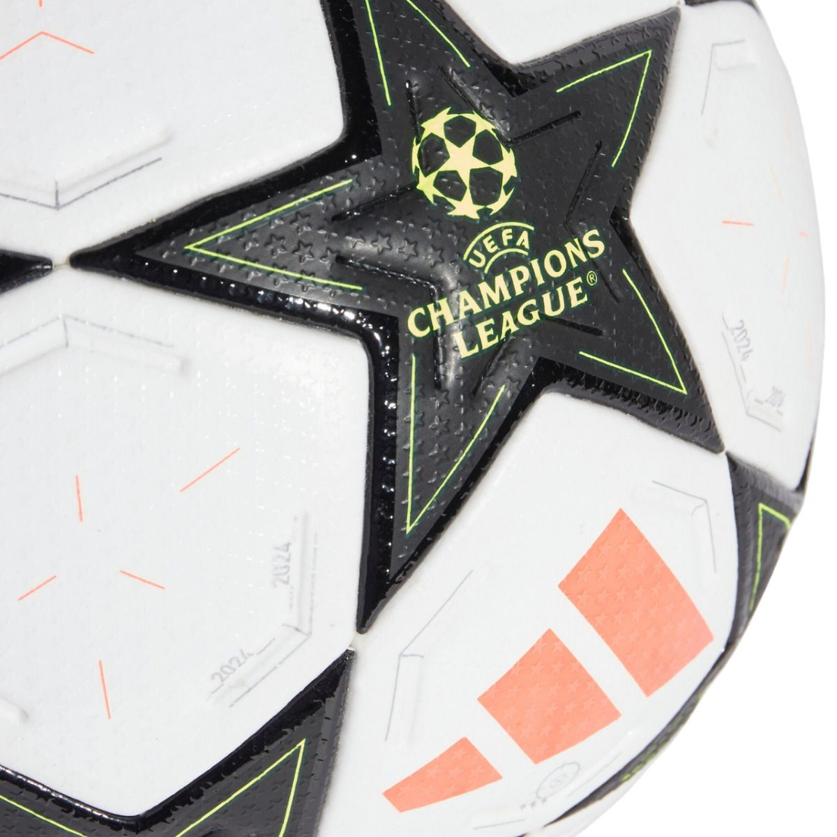 adidas Minge de fotbal UCL Pro IS7438