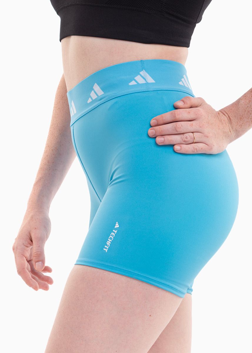 adidas Pantaloni scurți pentru femei Techfit 4" IU1858