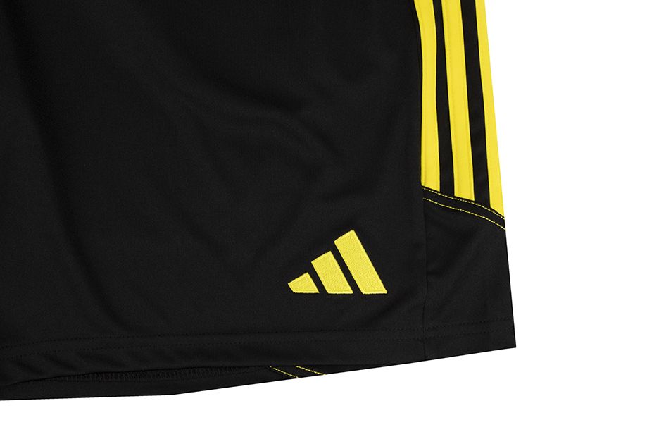 adidas Pantaloni scurți copii Tiro 23 Club Training IC1593