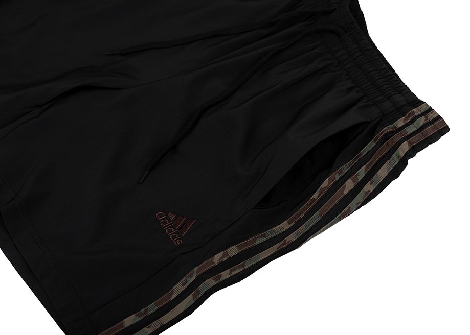 adidas Pantaloni scurți Aeroready Essentials Chelsea 3-Stripes Shorts IC1493