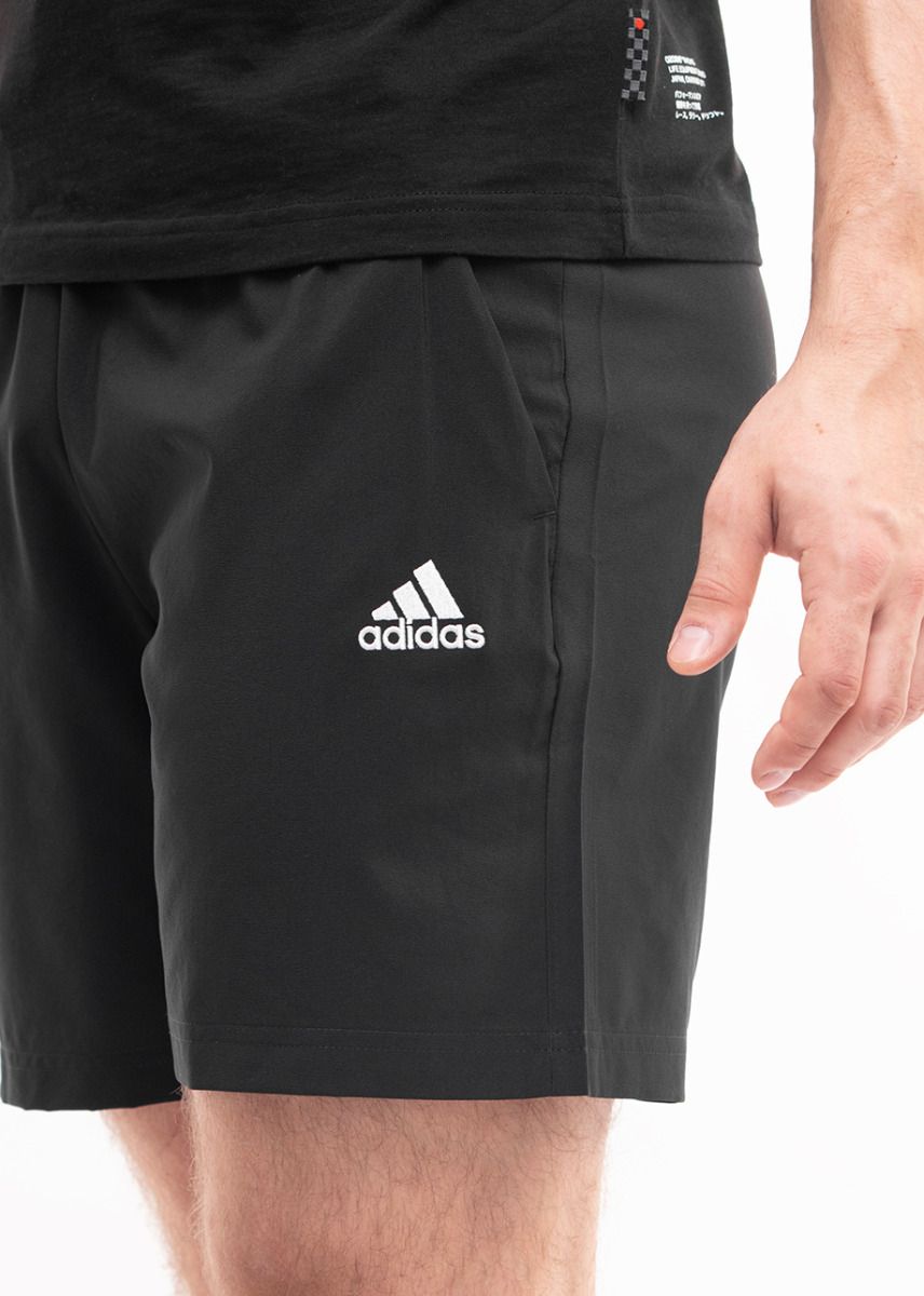 adidas Pantaloni scurți pentru bărbați Aeroready Essentials Chelsea Small Logo IC9392