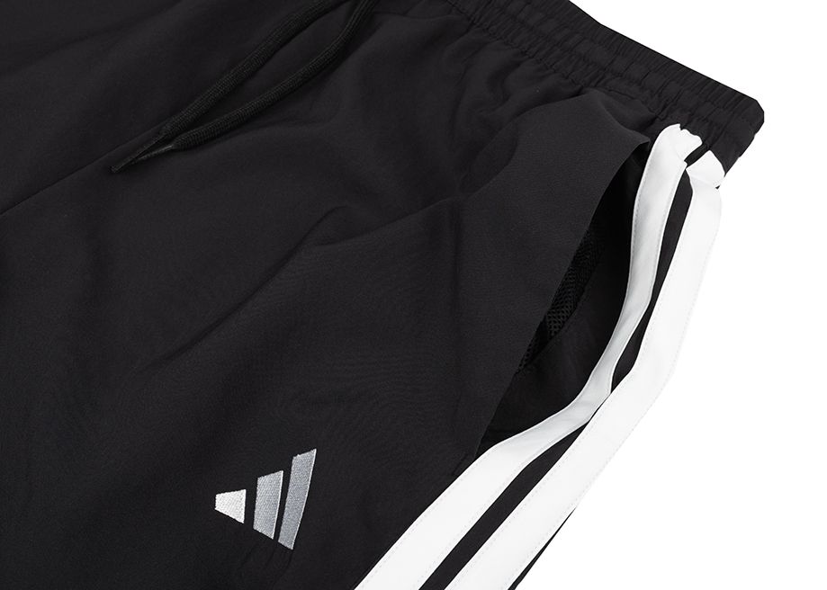 adidas Pantaloni scurți pentru bărbați Essentials 3-Stripes Chelsea 5-Inch IM7850 adidas Pantaloni scurți pentru bărbați Essentials 3-Stripes Chelsea 5-Inch IM7850