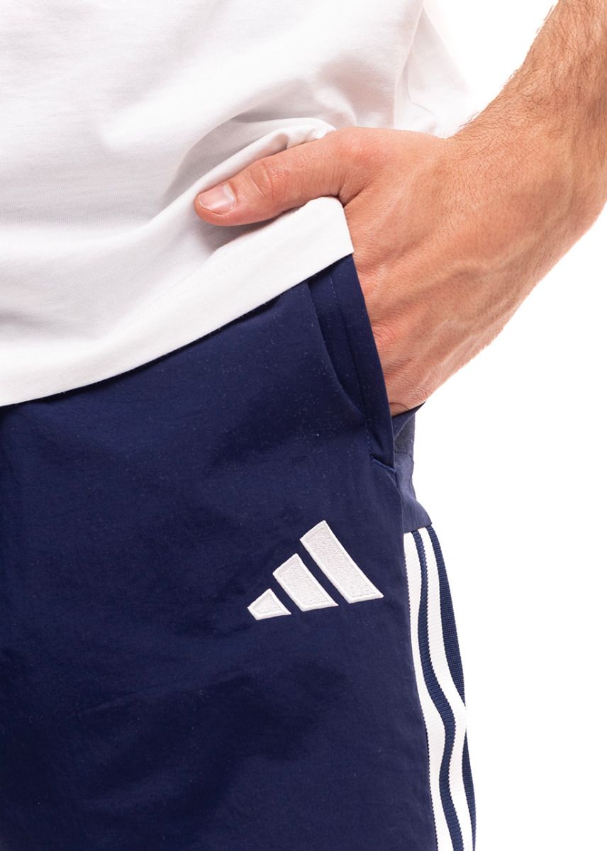 adidas Pantaloni scurți pentru bărbați Tiro 23 Competition Downtime HK8041 adidas Pantaloni scurți pentru bărbați Tiro 23 Competition Downtime HK8041