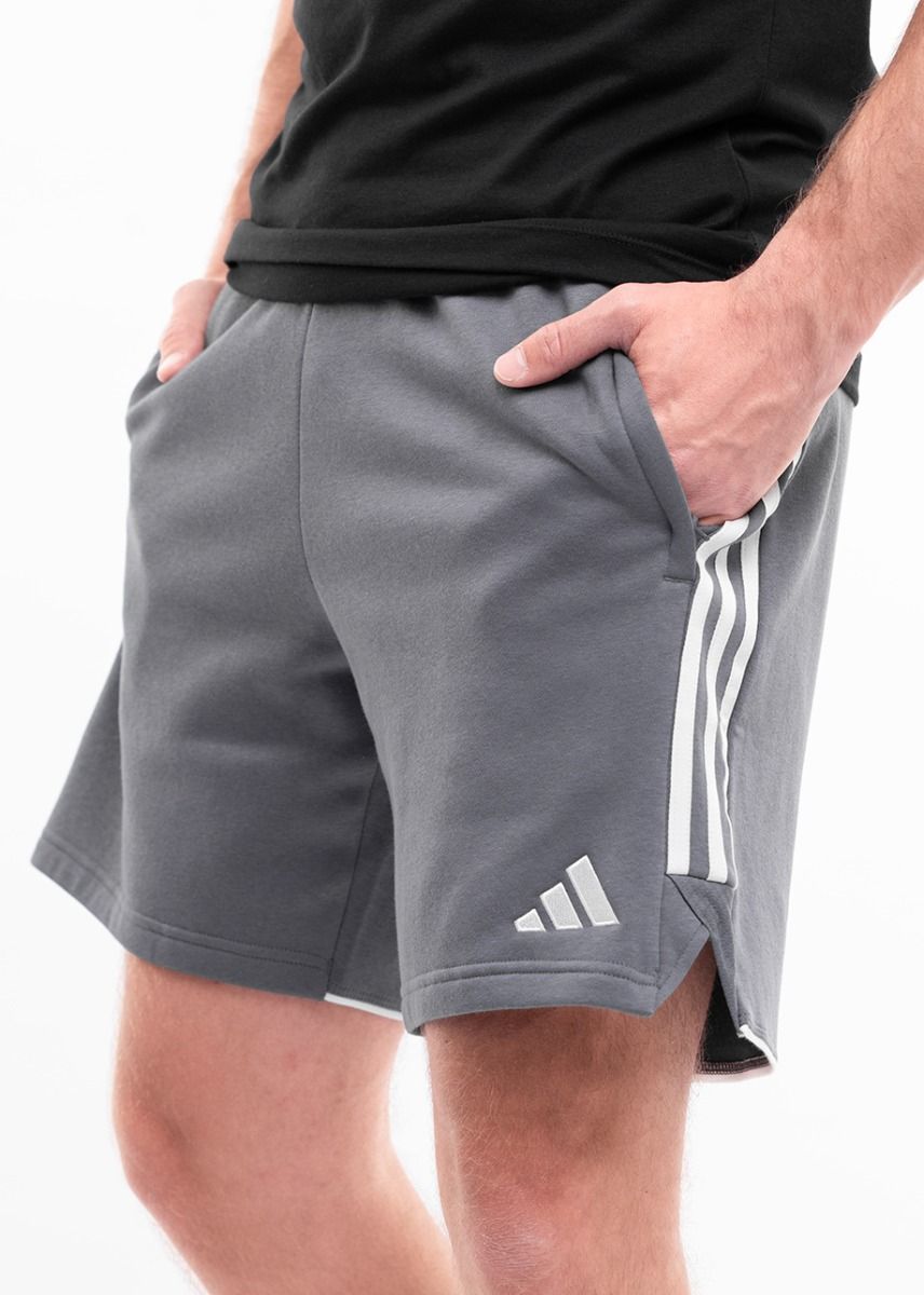 adidas Pantaloni scurți pentru bărbați Tiro 23 League Sweat HZ3017