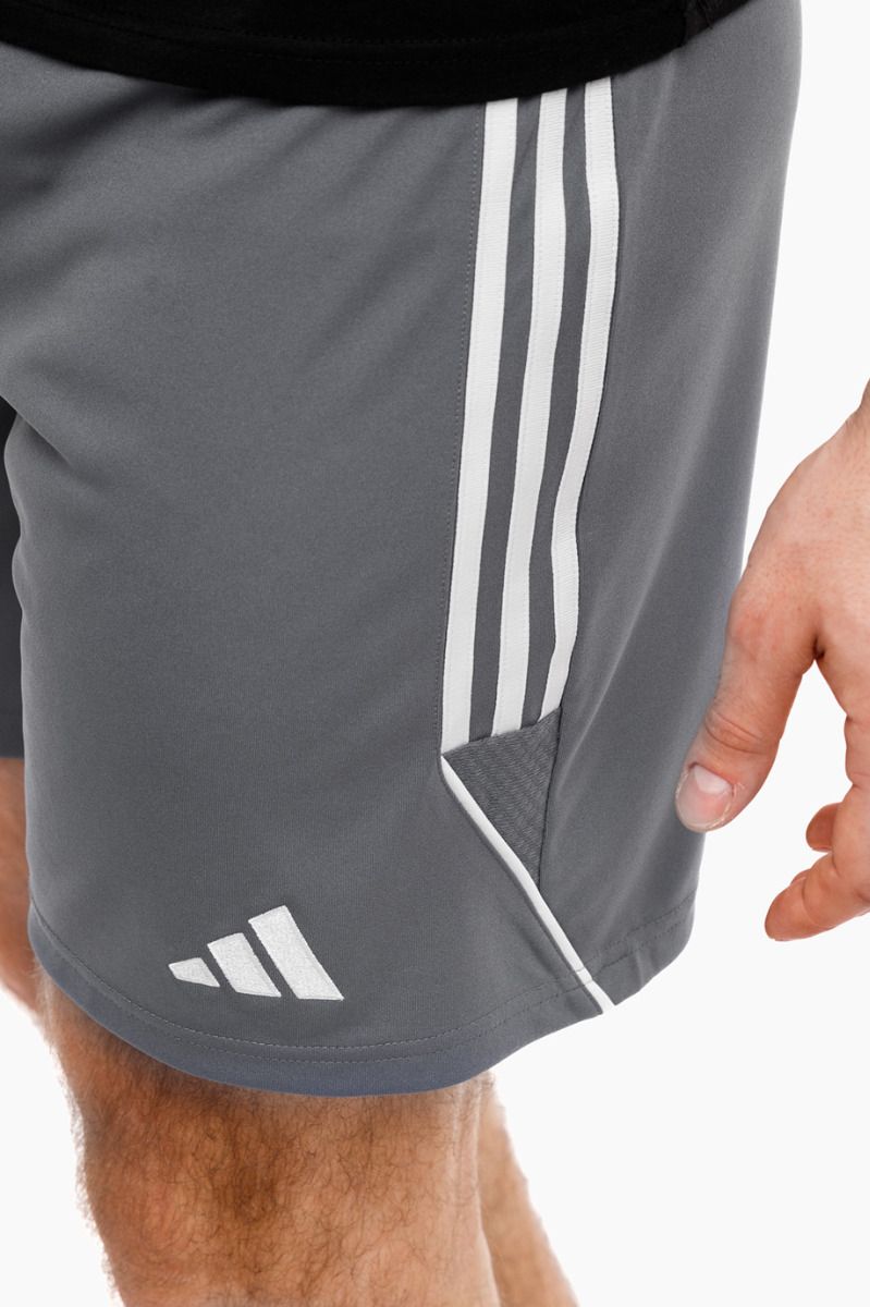 adidas Pantaloni scurți bărbați Tiro 23 League IC7488