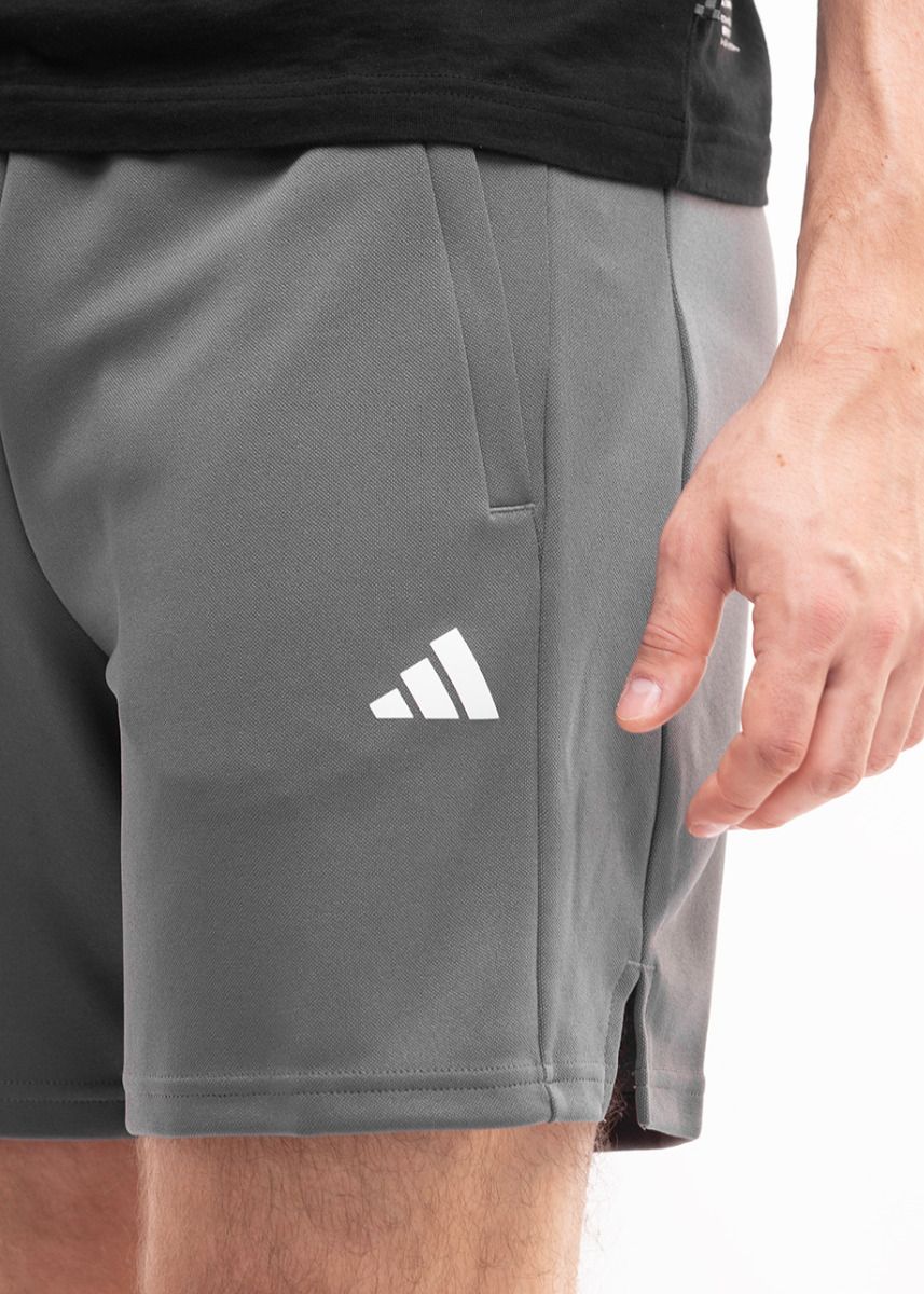 adidas Pantaloni scurți pentru bărbați Train Essentials All Set IA3902