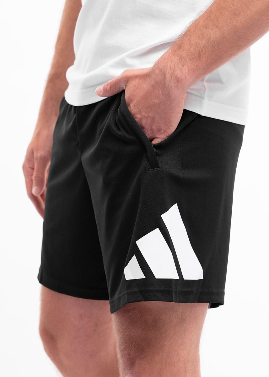 adidas Pantaloni scurți pentru bărbați Train Essentials Logo Training IB8121