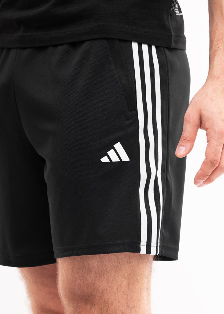 adidas Pantaloni scurți pentru bărbați Train Essentials Piqué 3-Stripes IB8111