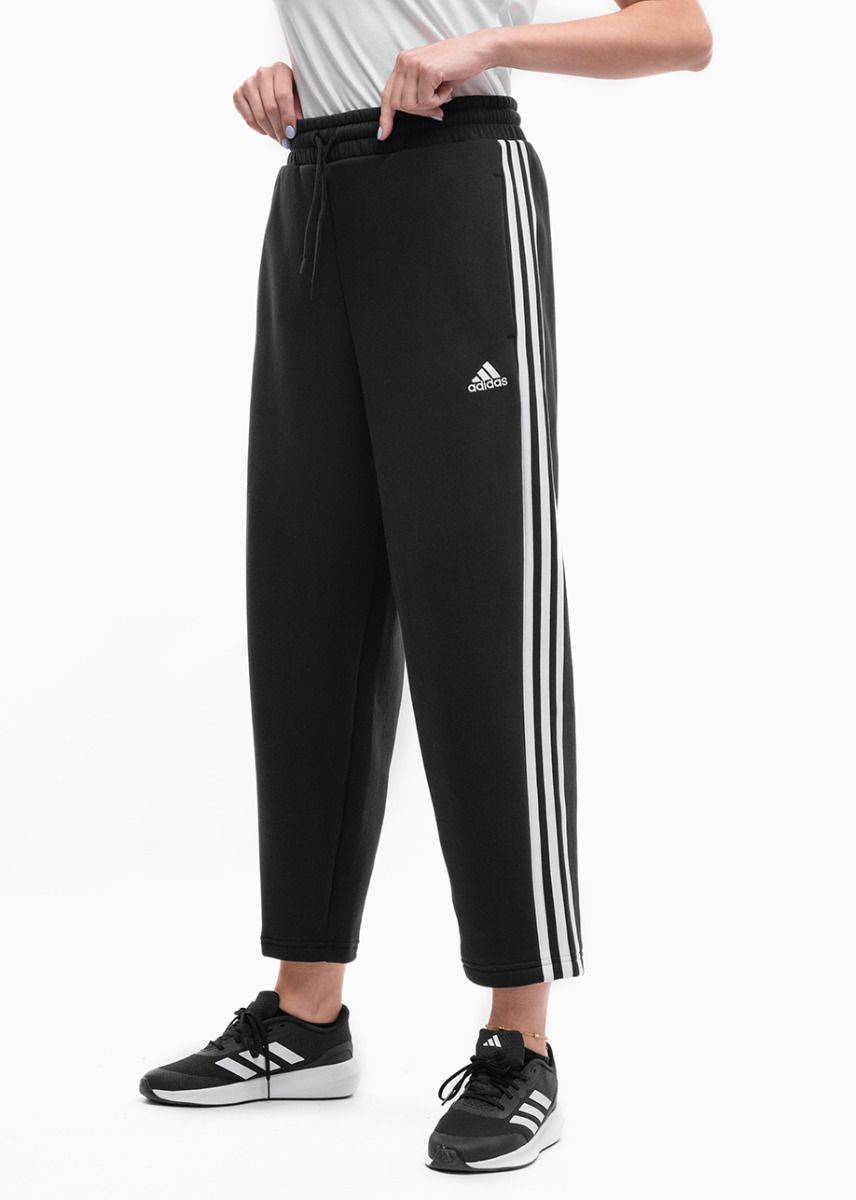 adidas Pantaloni pentru femei Essentials 3-Stripes Open Hem Fleece HZ5748