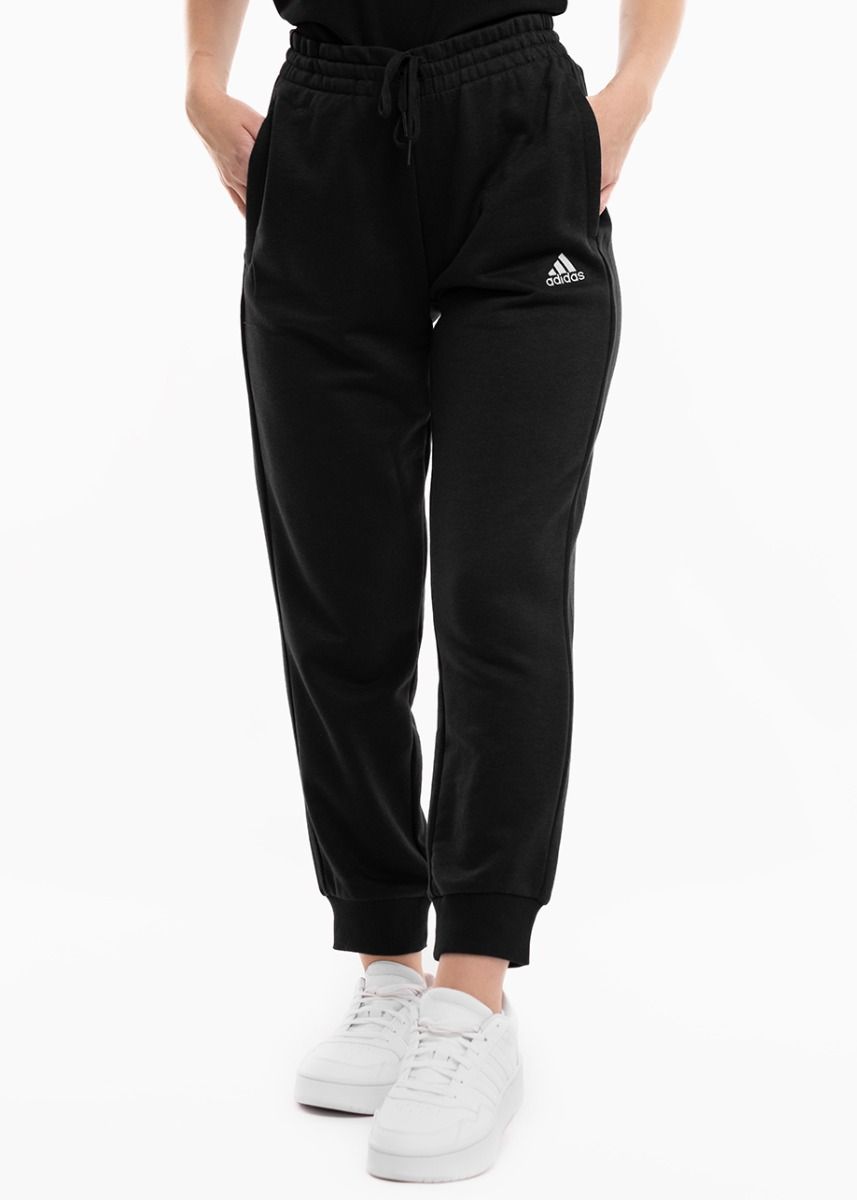 adidas Pantaloni Femei Essentials 7/8 Pants GM5541