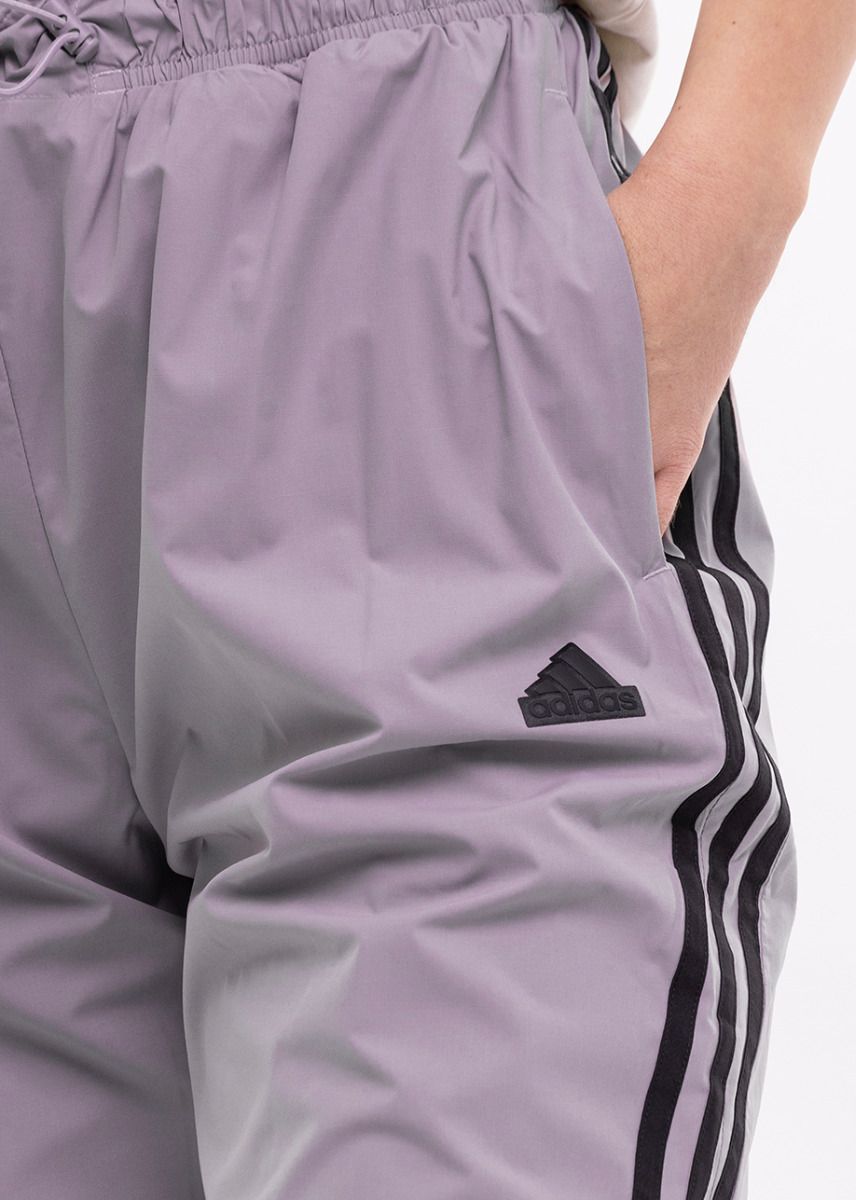 adidas Pantaloni pentru femei Future Icons Three Stripes Woven IS3655