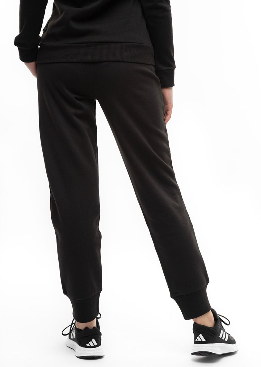 PUMA Pantaloni Pentru Bărbați ESS Sweatpants FL 586839 01