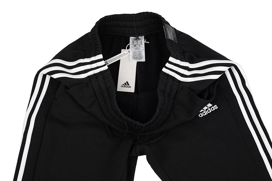 adidas Pantaloni bărbați Essentials Fleece 3-Stripes Tapered Cuff IB4030 adidas Pantaloni bărbați Essentials Fleece 3-Stripes Tapered Cuff IB4030