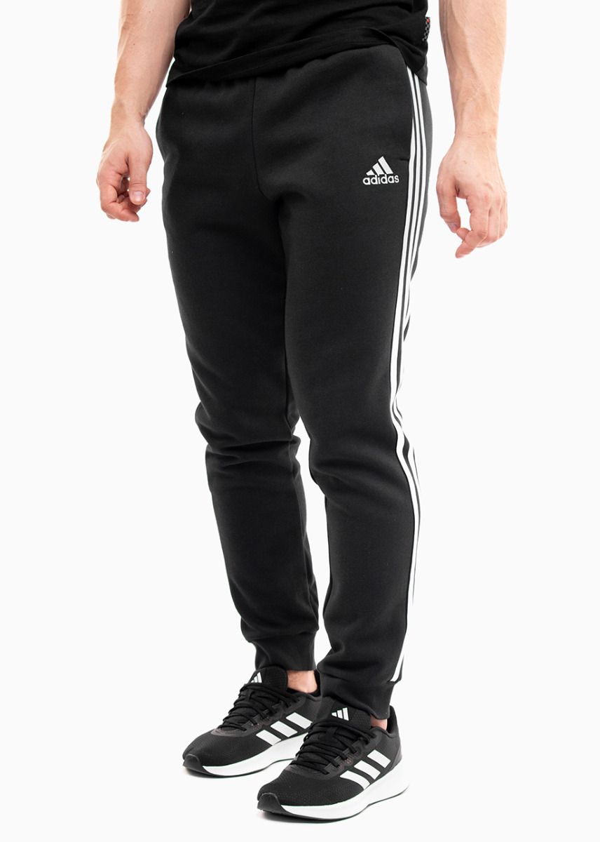 adidas Pantaloni Bărbați Essentials Fleece GK8821