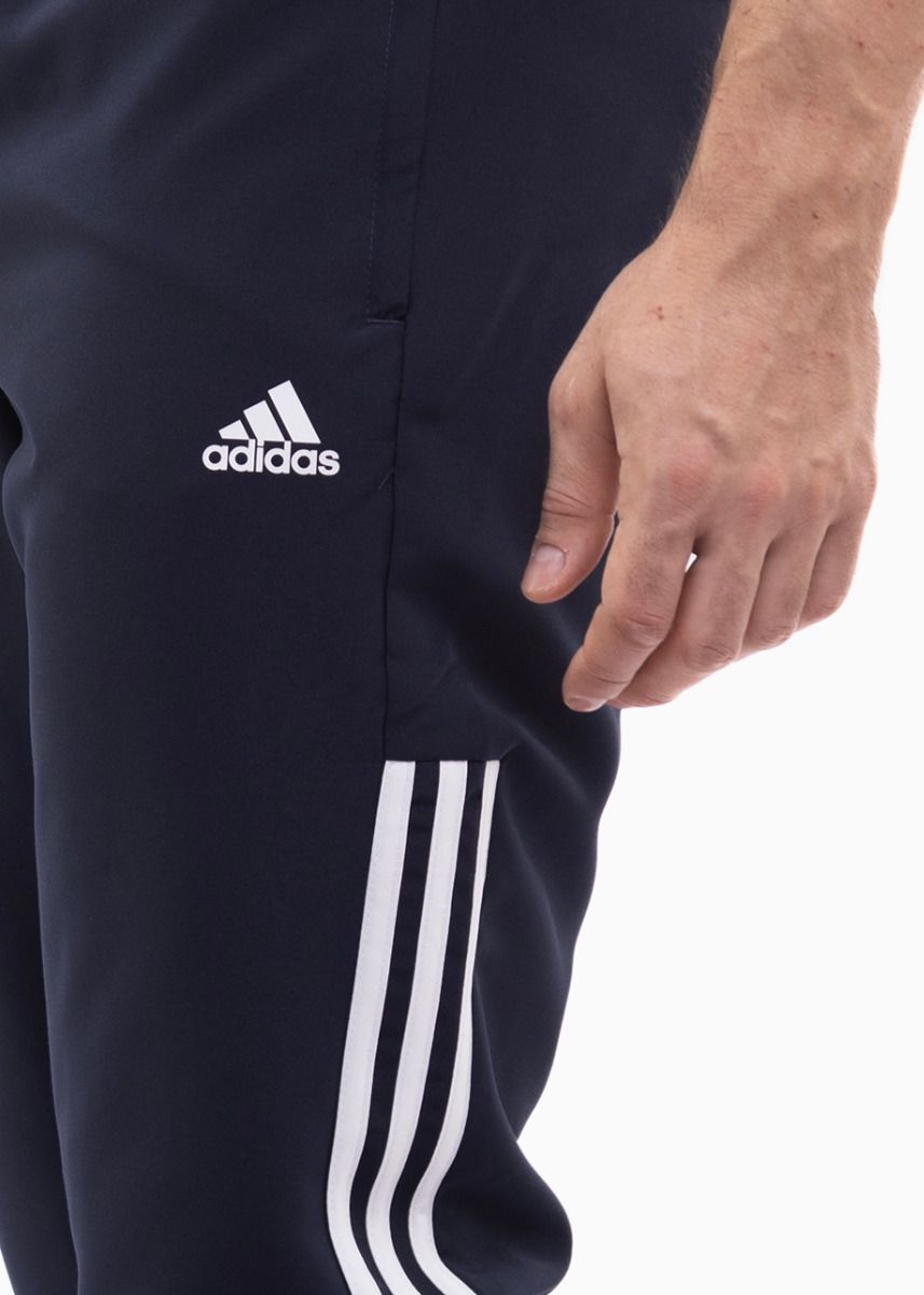 adidas bărbați pantaloni Essentials Samson Joggers EE2326