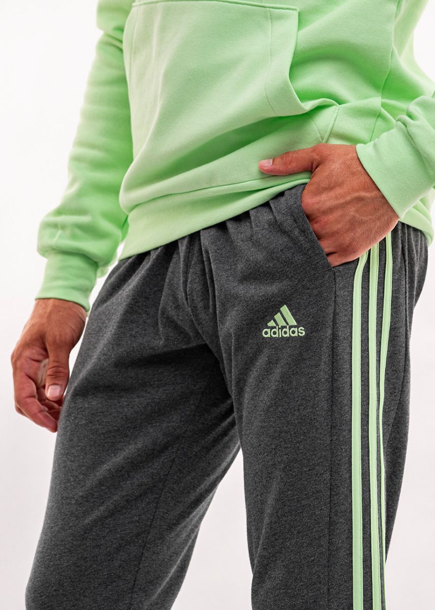 adidas Pantaloni bărbați Essentials Single Jersey Tapered Open Hem 3-Stripes IS1367