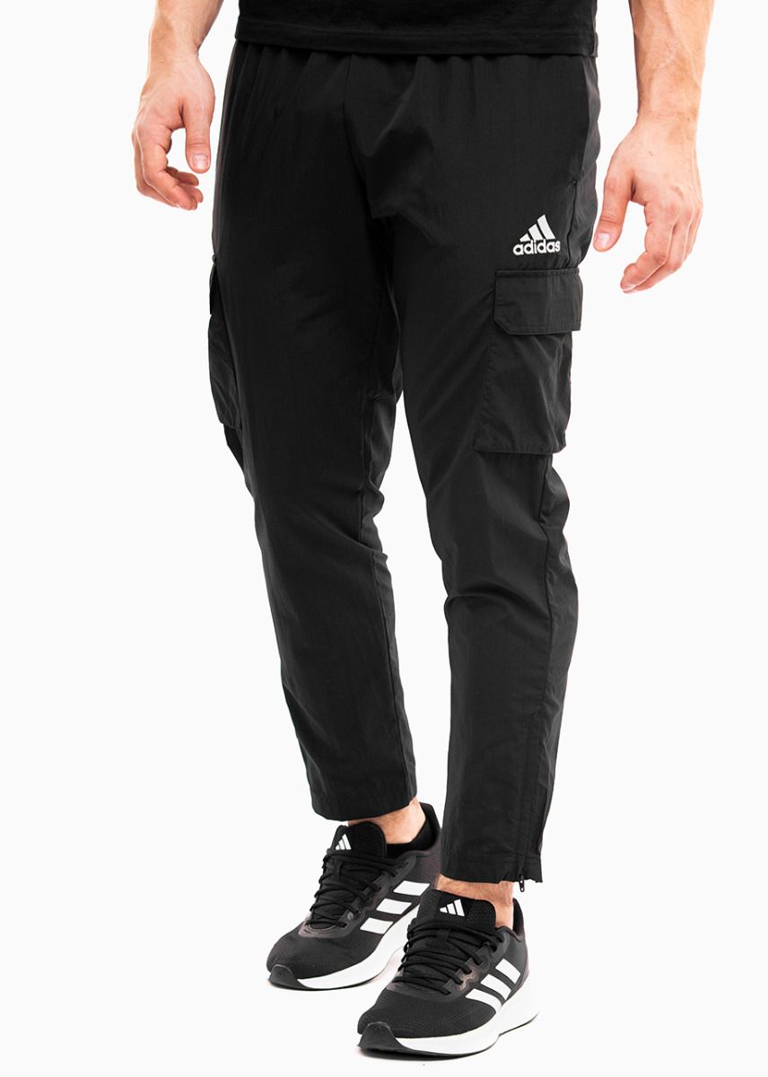 adidas Pantaloni Bărbați Essentials Small Logo Woven Cargo 7/8 Pants HE1859