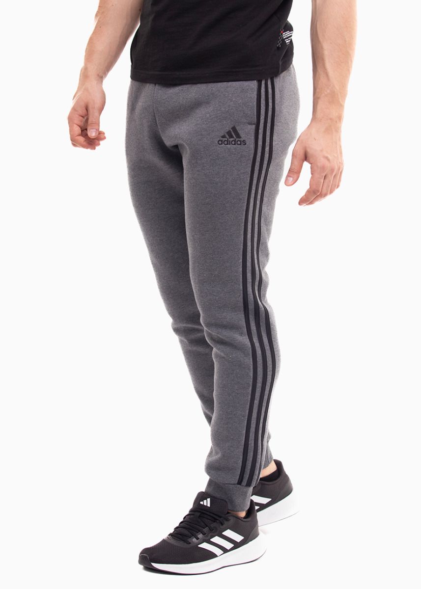 adidas Pantaloni Bărbați Essentials Fleece GK8826