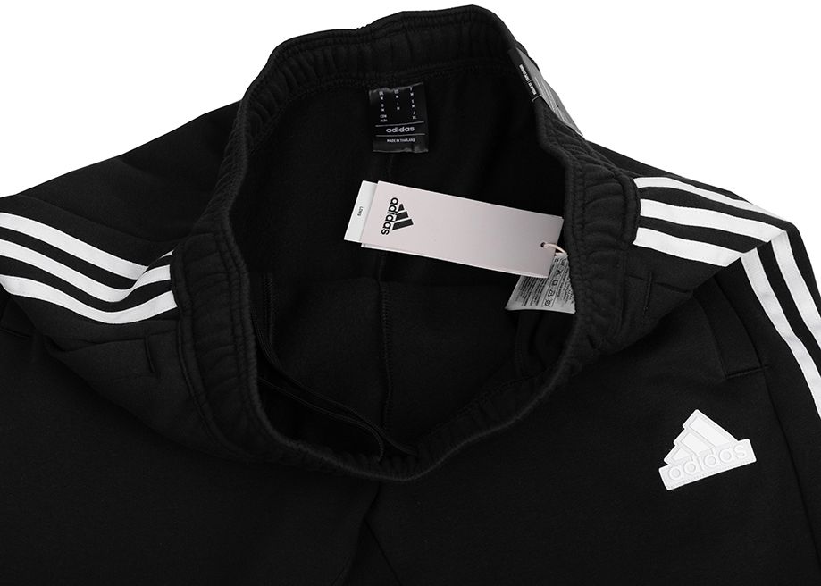 adidas Pantaloni bărbați House of Tiro Fleece IW0171