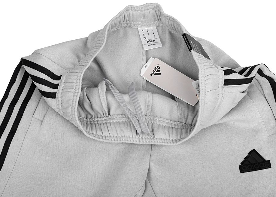 adidas Pantaloni bărbați House of Tiro Fleece IW5944