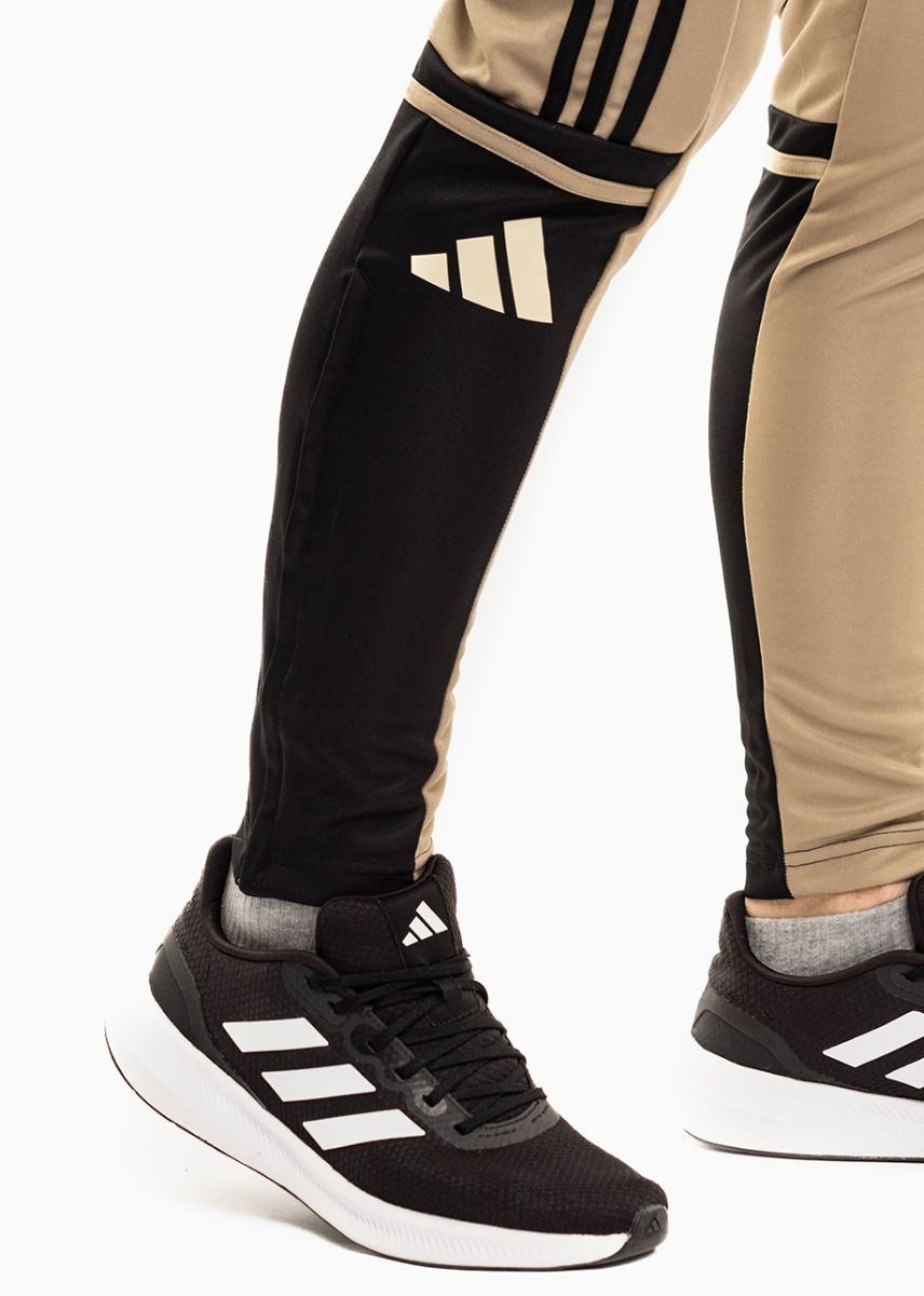 adidas Pantaloni bărbați Squadra 25 Training JP3374