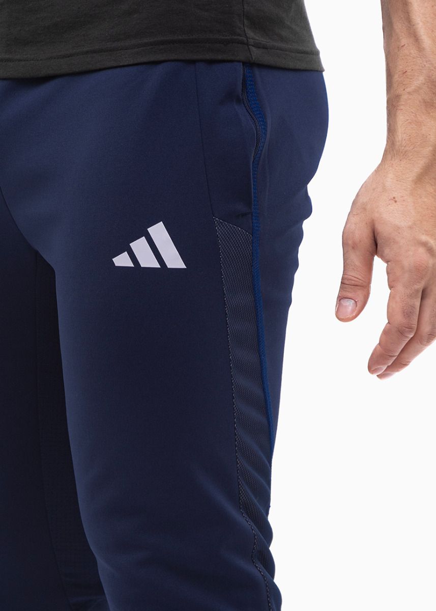 adidas Pantaloni pentru barbati Tiro 23 Competition Training HK7652