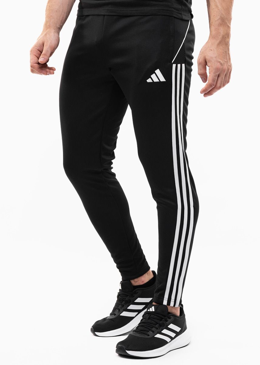 adidas Pantaloni pentru barbati Tiro 23 League Training HS7230 EUR M OUTLET adidas Pantaloni pentru barbati Tiro 23 League Training HS7230 EUR M OUTLET
