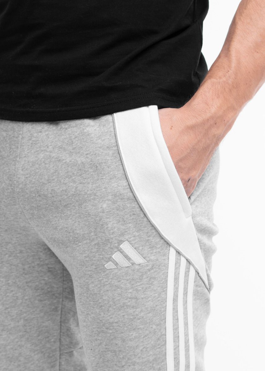 adidas Pantaloni bărbați Tiro 24 Sweat IS2153