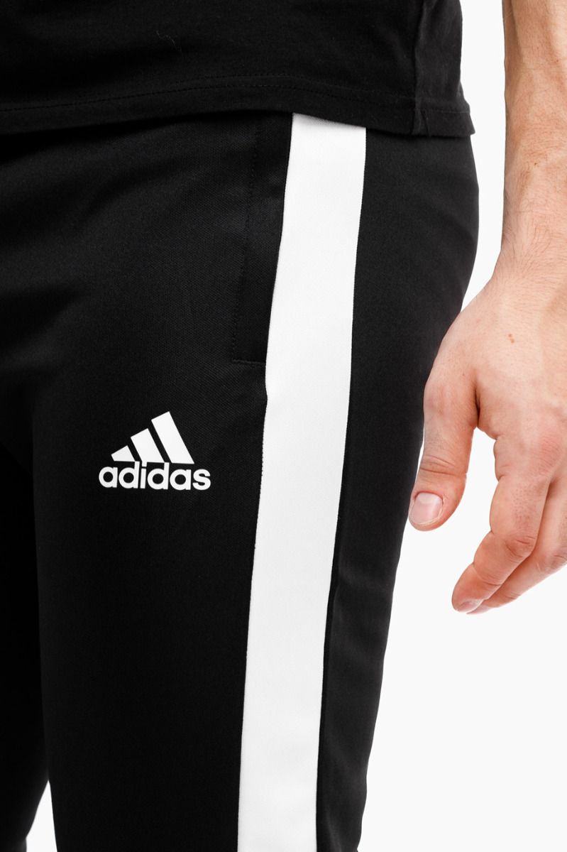 adidas bărbați pantaloni Tiro Track Pant Essentials H59990