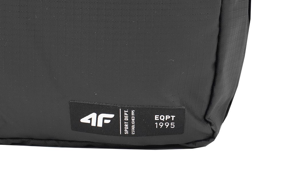4F Borsetă de Sport U046 4FAW23APOUU046 21S 4F Borsetă de Sport U046 4FAW23APOUU046 21S