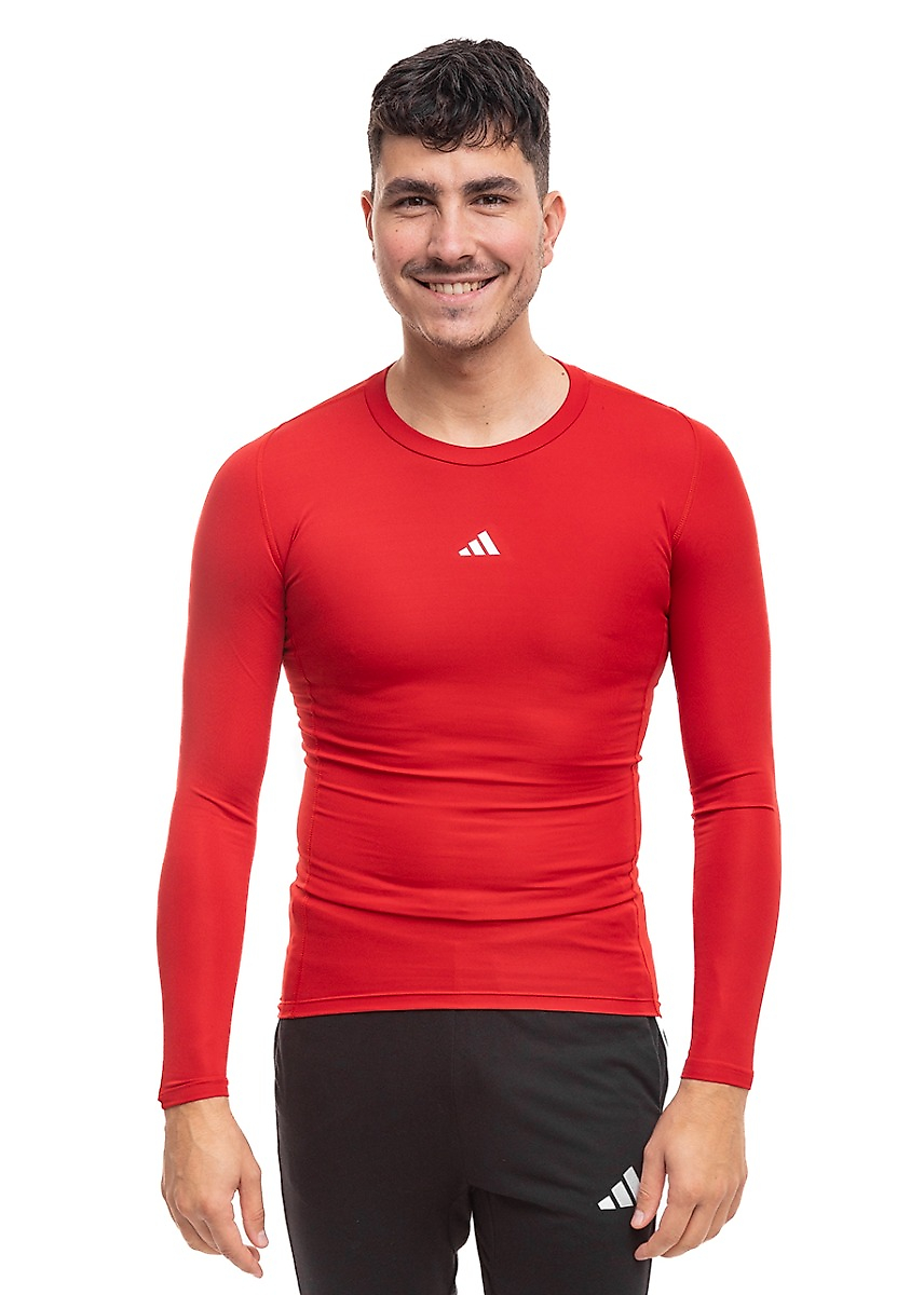 adidas Tricou bărbați Techfit Long Sleeve Tee JP2926
