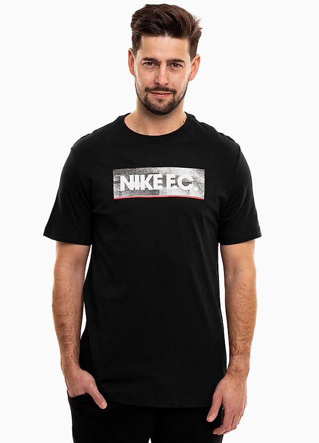 Nike Tricou bărbătesc NK Fc Tee Seasonal Block DH7444 010 Nike Tricou bărbătesc NK Fc Tee Seasonal Block DH7444 010