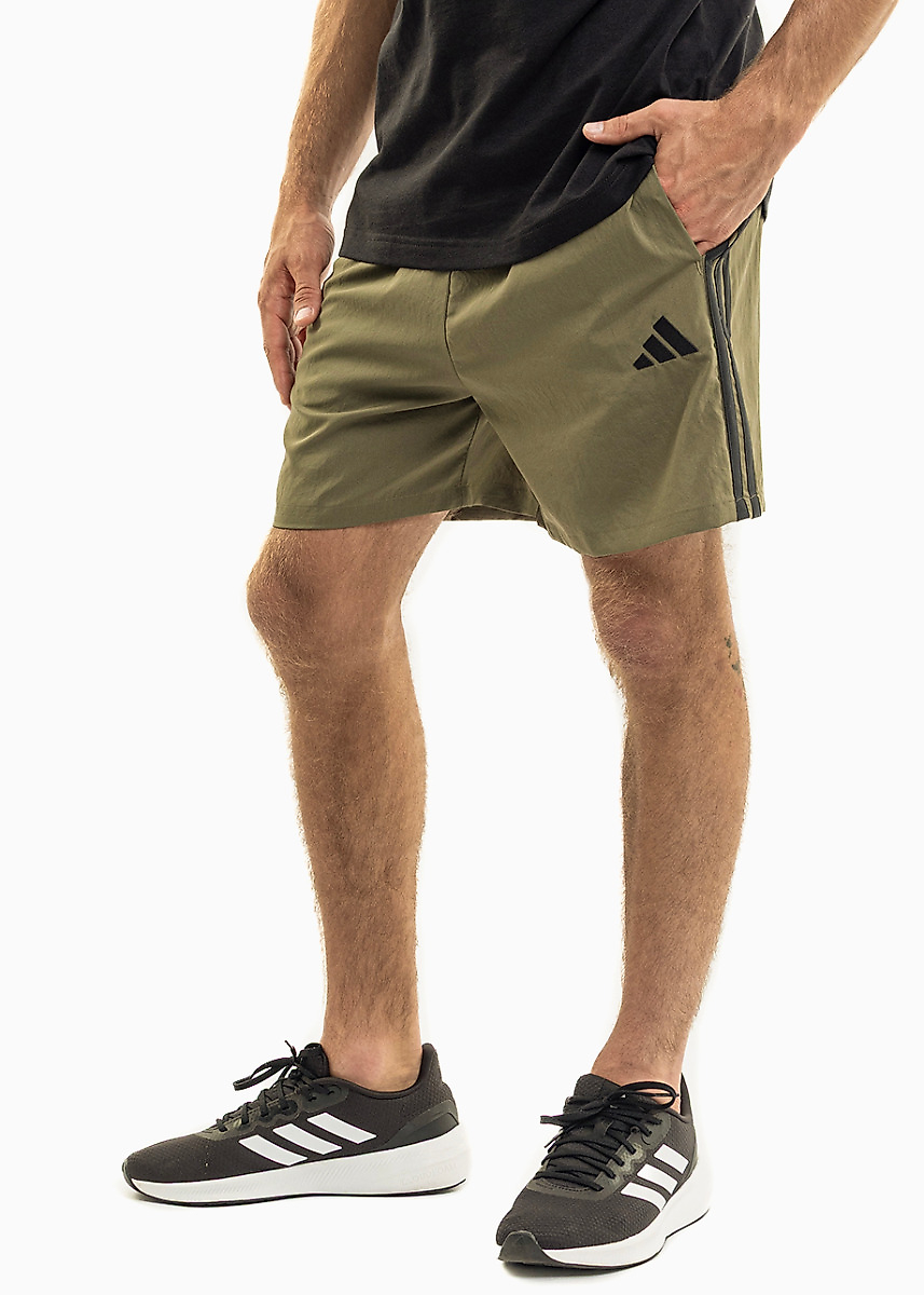 adidas Pantaloni scurți pentru bărbați Essentials 3-Stripes Chelsea JW1901
