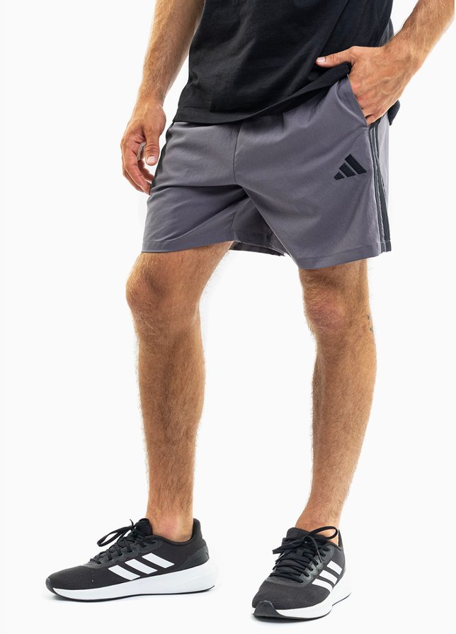 adidas Pantaloni scurți pentru bărbați Essentials 3-Stripes Chelsea JW1902 adidas Pantaloni scurți pentru bărbați Essentials 3-Stripes Chelsea JW1902