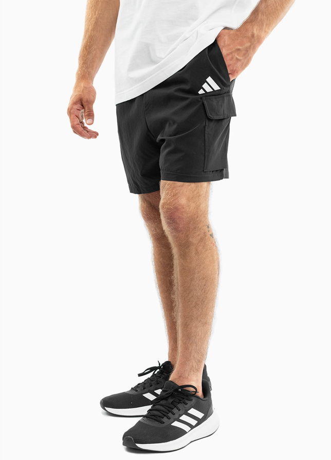 adidas Pantaloni scurți pentru bărbați Essentials Small Logo Cargo Chelsea JF3530 adidas Pantaloni scurți pentru bărbați Essentials Small Logo Cargo Chelsea JF3530