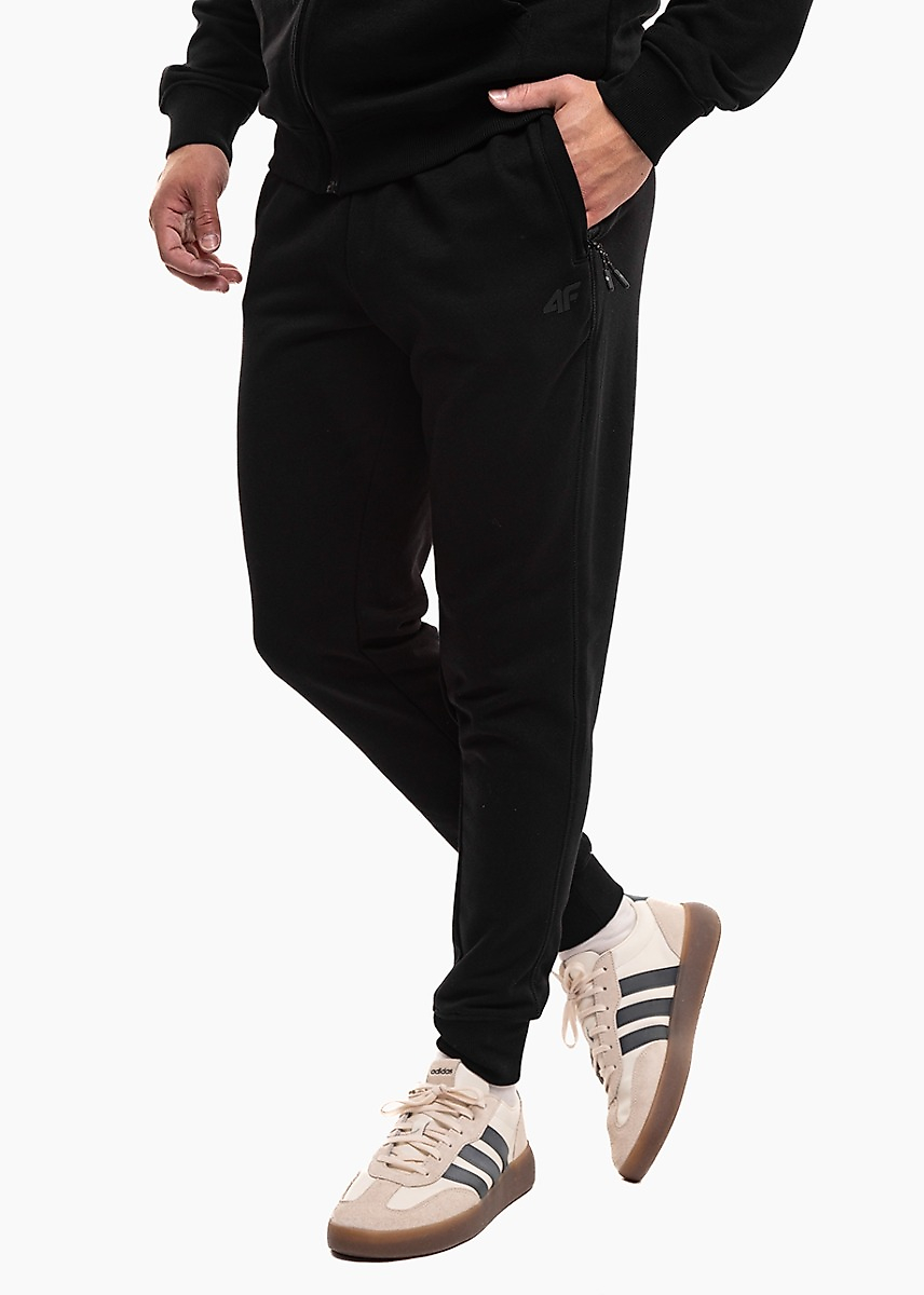 Pantaloni bărbătești 4F CAS M1674 negru intens 4FWMM00TT0ROM1674 20S