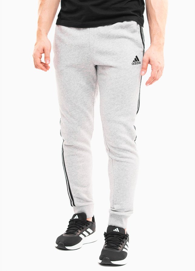adidas Pantaloni Bărbați Essentials Tapered Cuff 3 Stripes GK8889 adidas Pantaloni Bărbați Essentials Tapered Cuff 3 Stripes GK8889